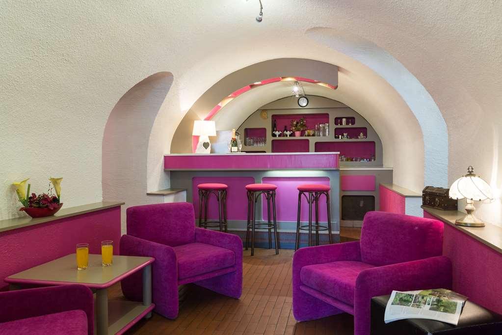 The Originals Access, Hotel Arum, Remiremont Restaurant foto