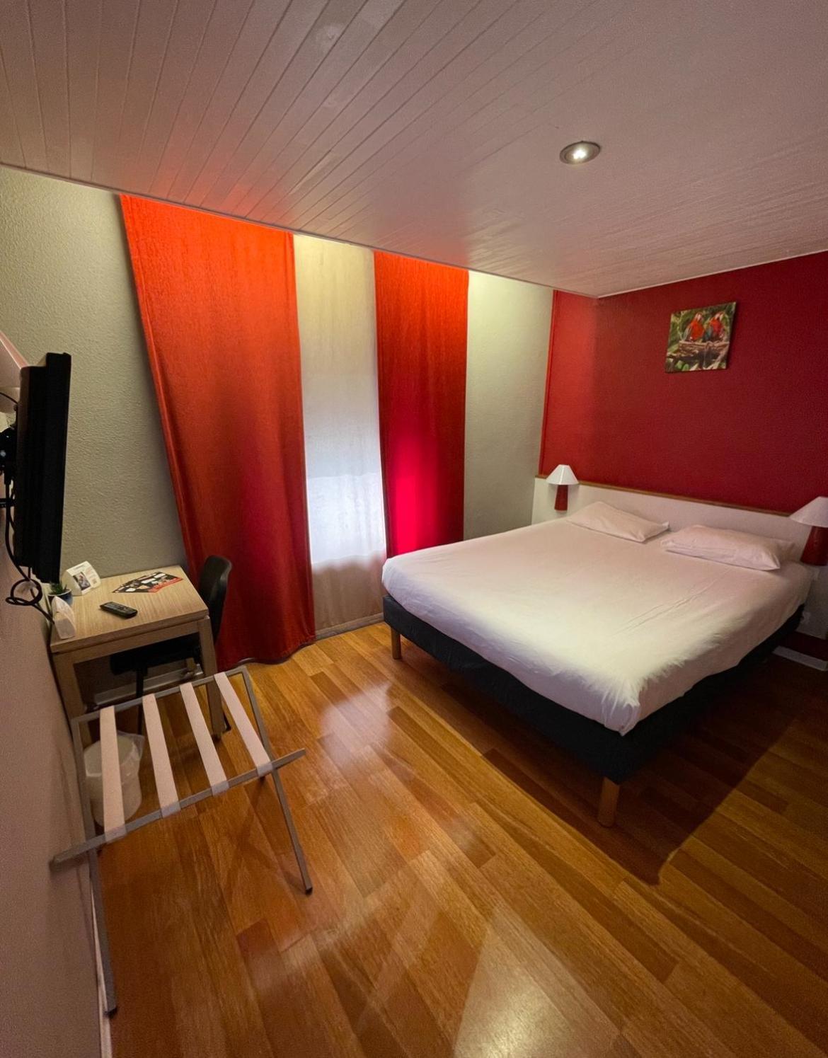 The Originals Access, Hotel Arum, Remiremont Buitenkant foto